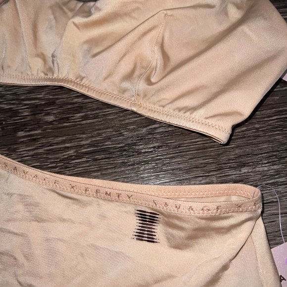 NWT Savage X Fenty Core Microfiber Bralette & Panty Set - Picture 3 of 7
